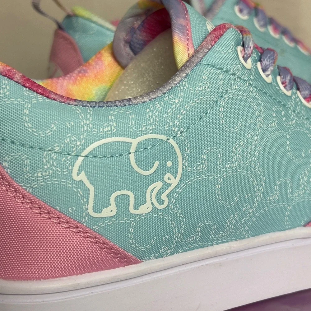 Ivory Ella x Heelys Pink Blue Pastel Tie Dye Wheeled Skate Shoes Sneakers size 3